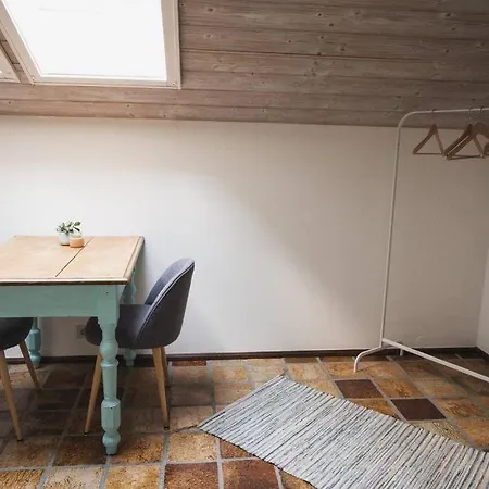 Pura's Haus Am Chiemsee: Small & Simple Breitbrunn am Chiemsee